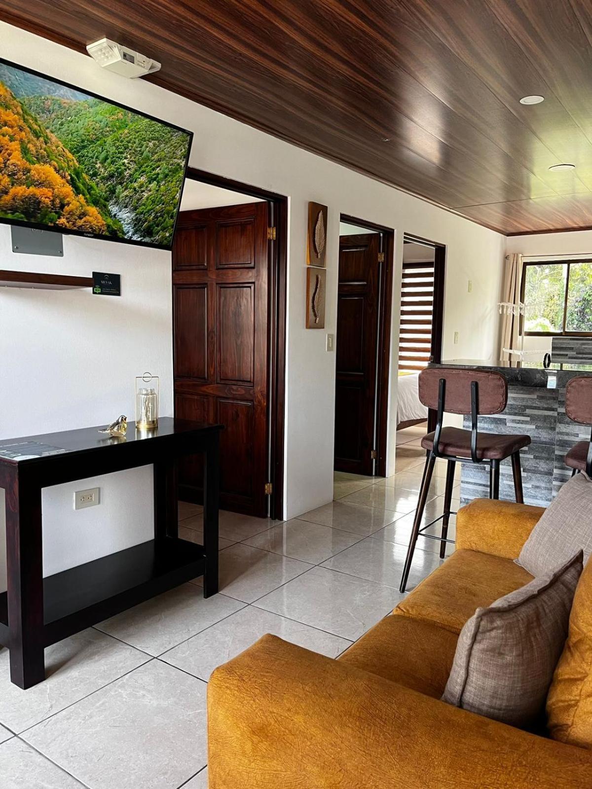 Mevak Apartments Suites La Fortuna المظهر الخارجي الصورة